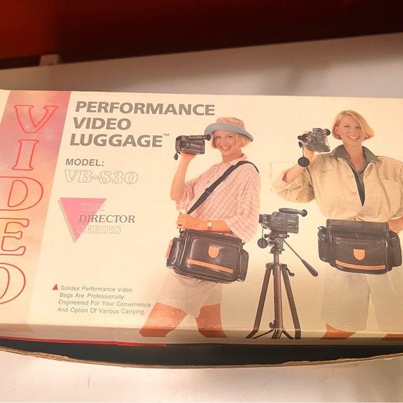 NWT SOLIDEX PERFORMANCE VIDEO LUGGAGE - Picture 3 of 11